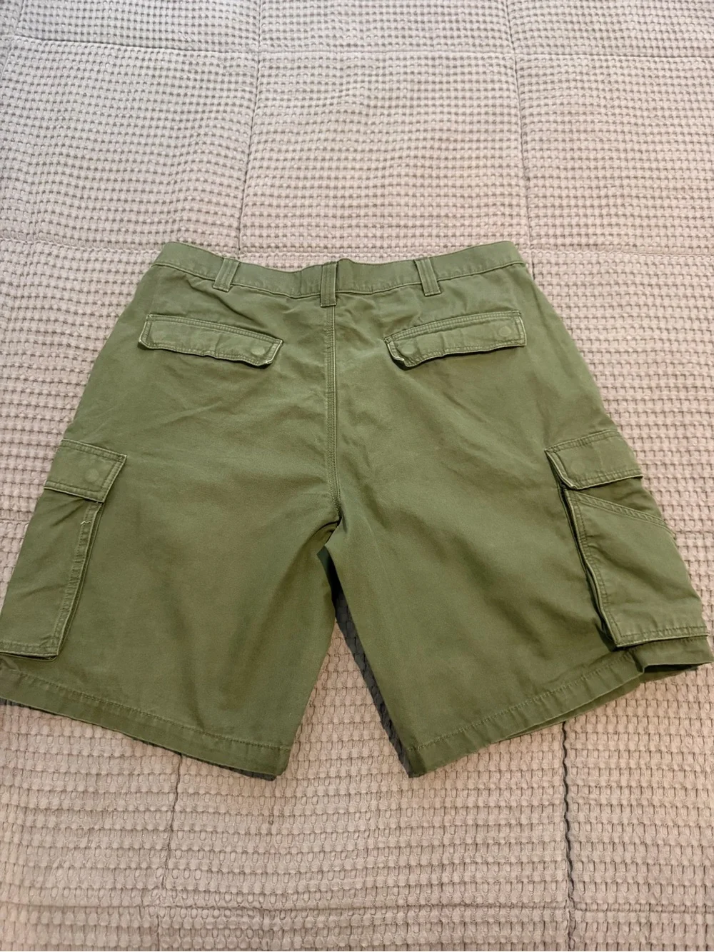 Amazon Essentials classic olive